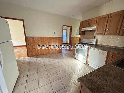 Dorchester 4 bed 1 bath available NOW on East Cottage in Dorchester! Boston - $3,600