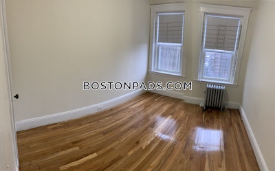 Allston 3 Beds 2 Baths Boston - $3,900