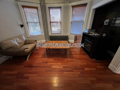 Mission Hill 2 Beds 1 Bath Boston - $3,200