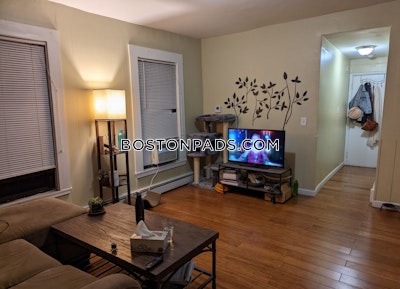 East Boston 1 Bed 1 Bath Boston - $2,195 50% Fee