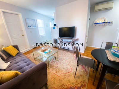 South End Nice 2 Bed 1 Bath available 6/1/23 on Tremont St. in the South End  Boston - $5,015